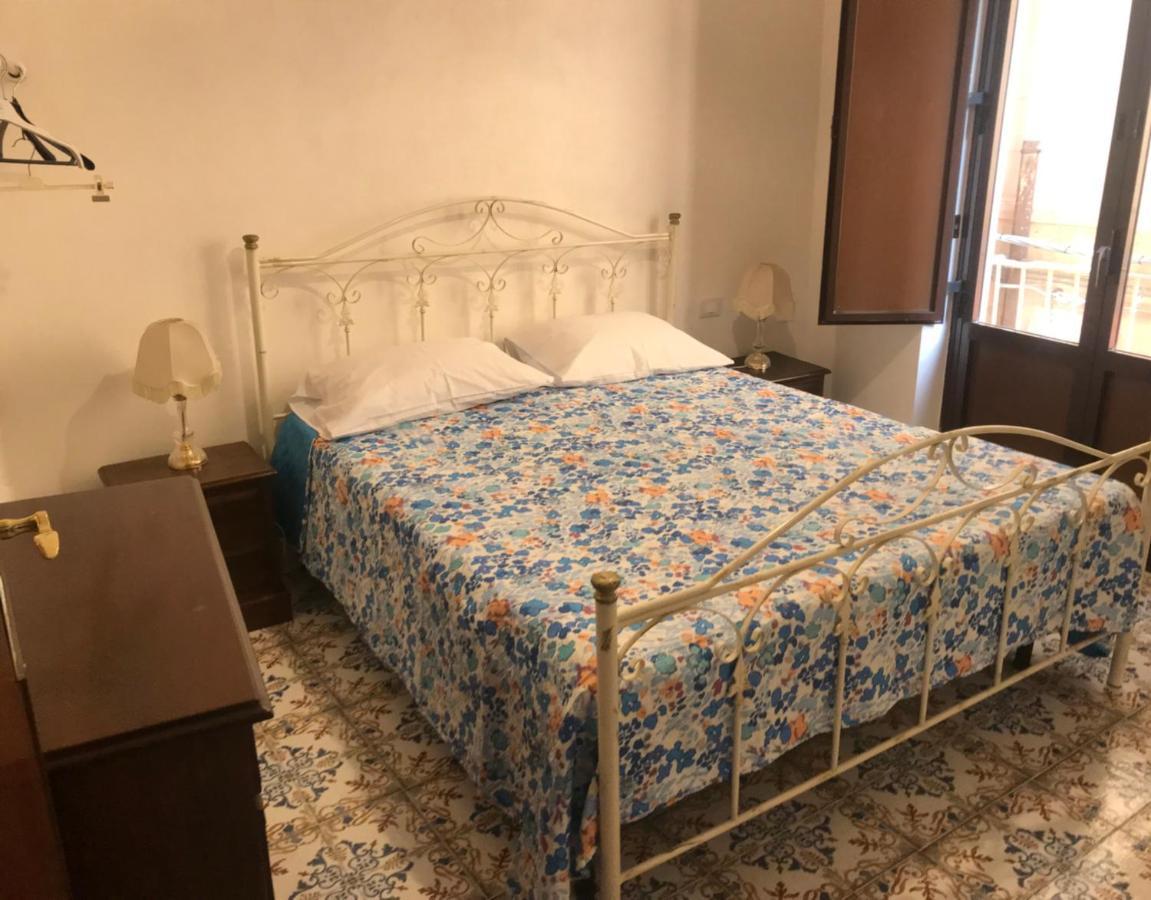 The Holiday House - Arricriati Trapani Exterior foto