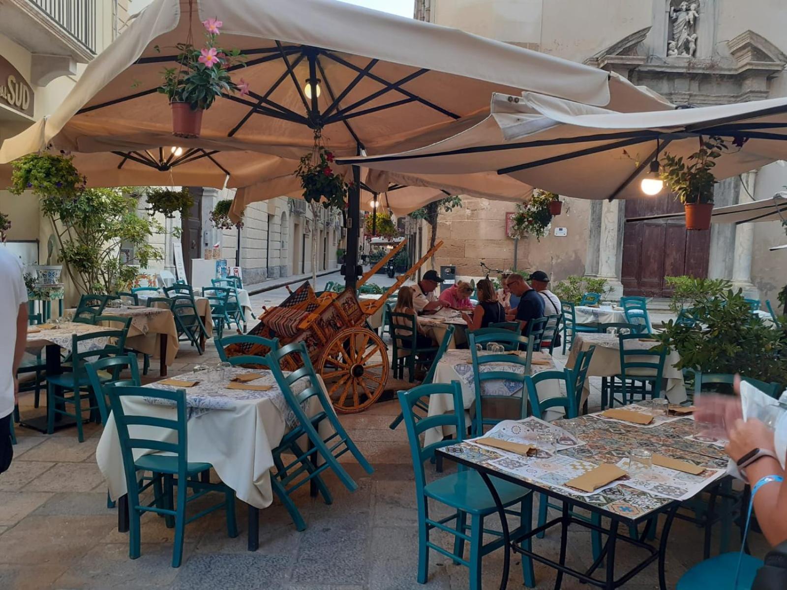 The Holiday House - Arricriati Trapani Exterior foto